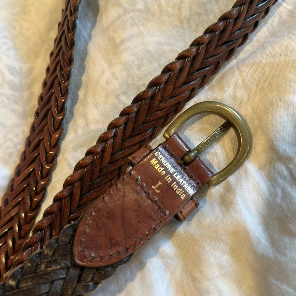 Stylish Brown Braided Leather Belt